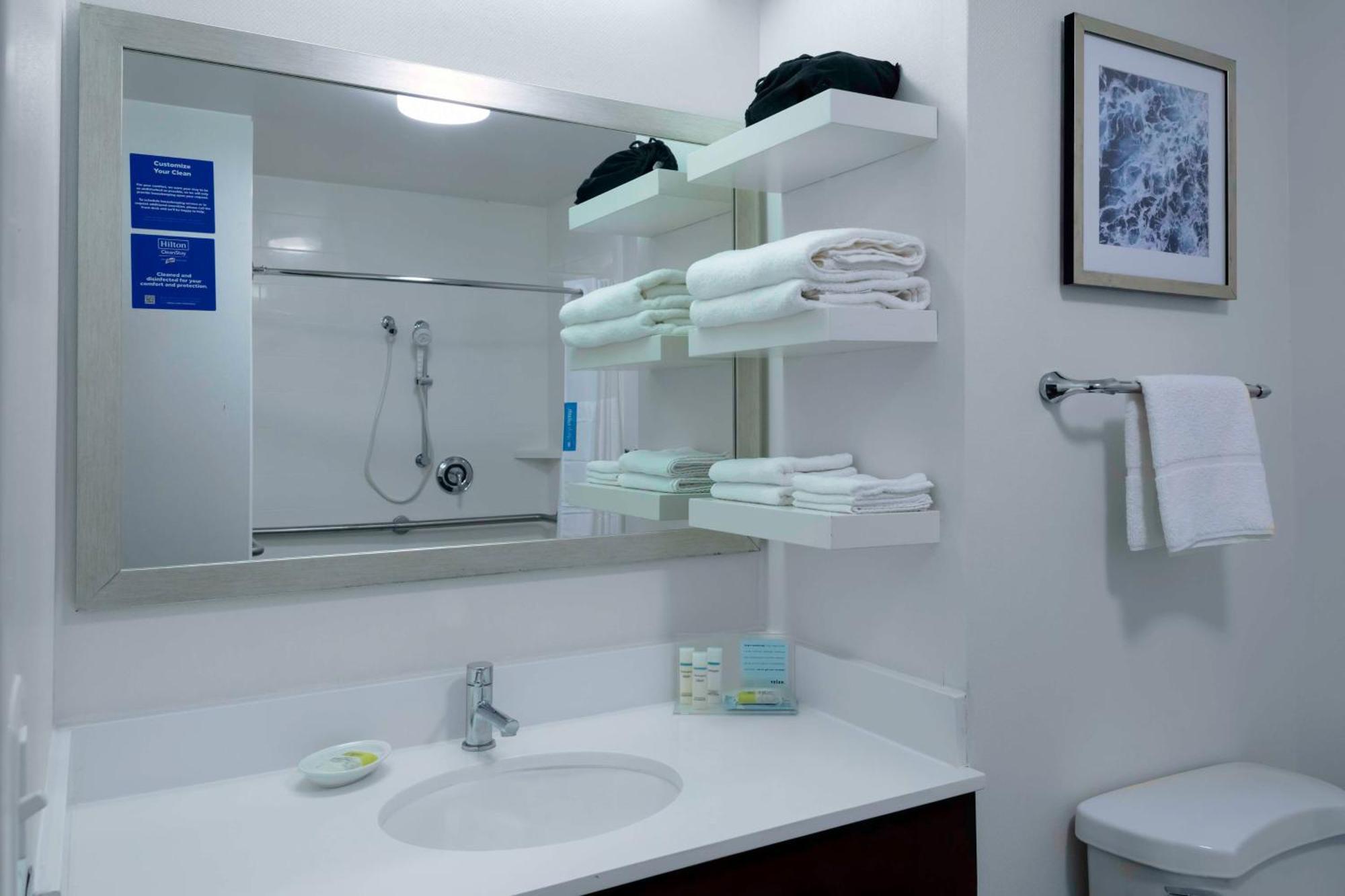 Hampton Inn Conyers Bagian luar foto